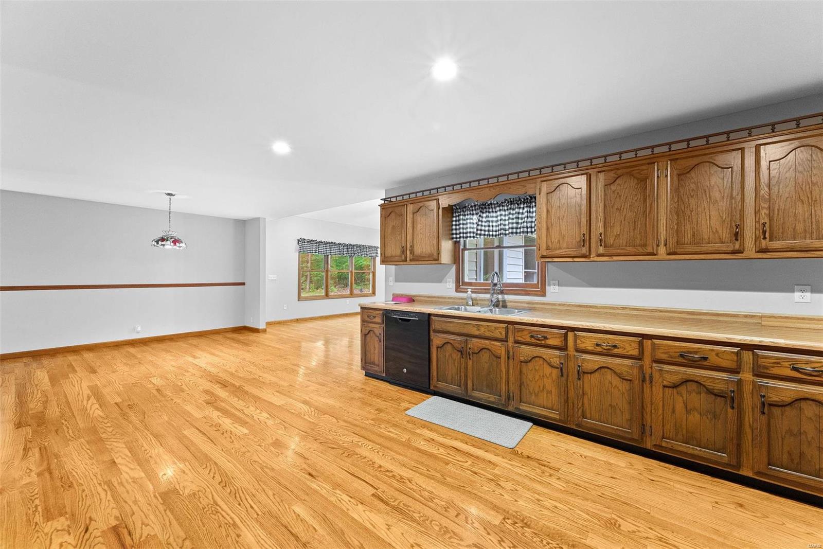 152 White Oak Estates Drive