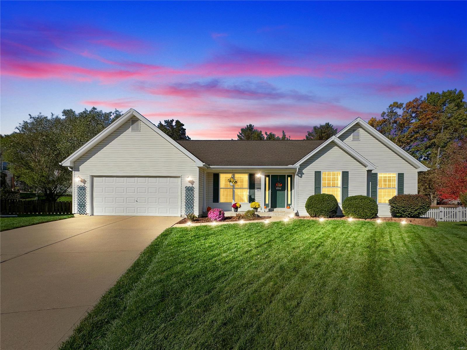 929 Squirrels Nest Court