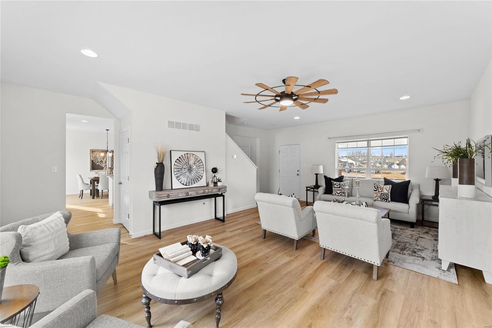 106 Dark Horse Court