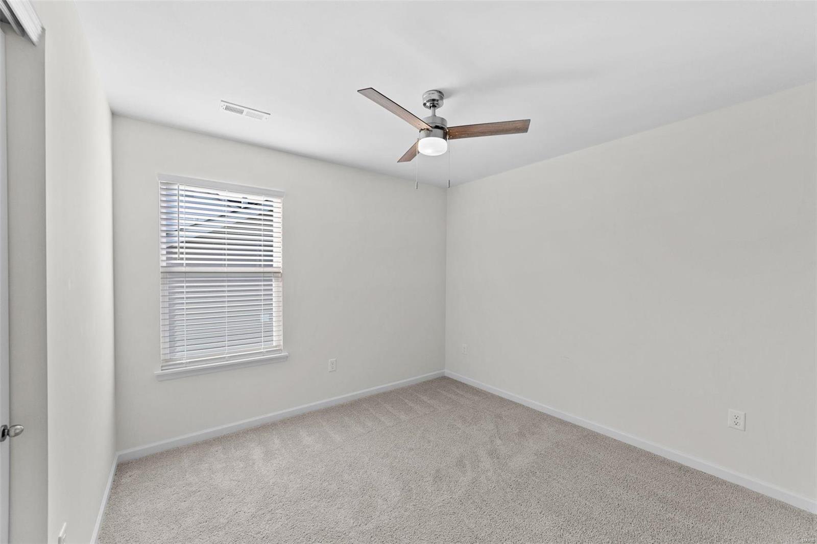 106 Dark Horse Court