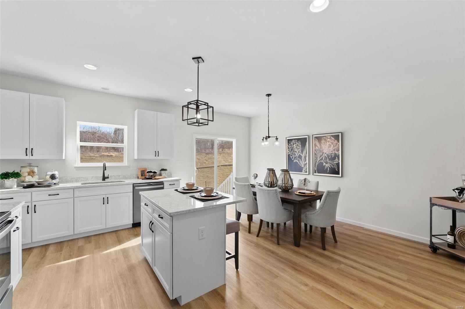 106 Dark Horse Court