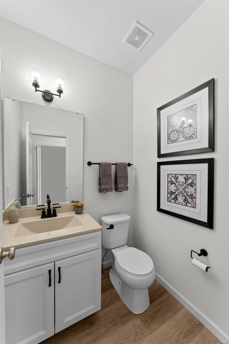 106 Dark Horse Court