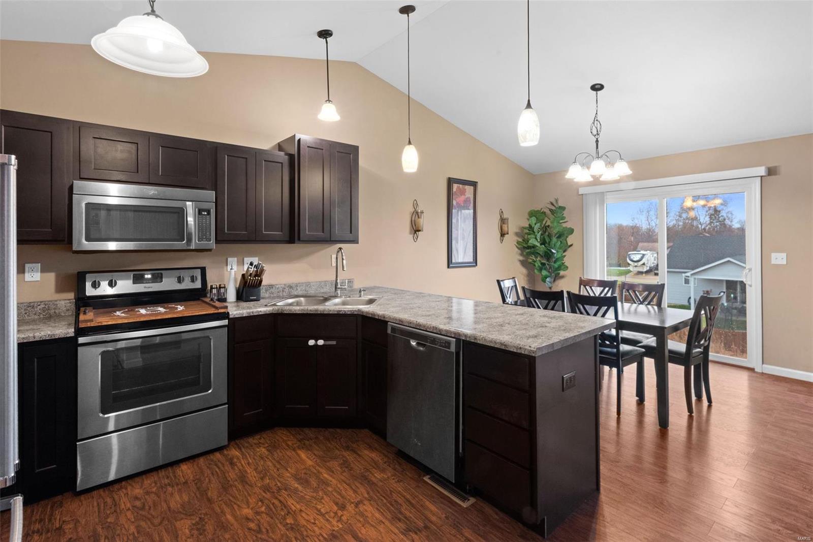 632 Meadowgreen Drive