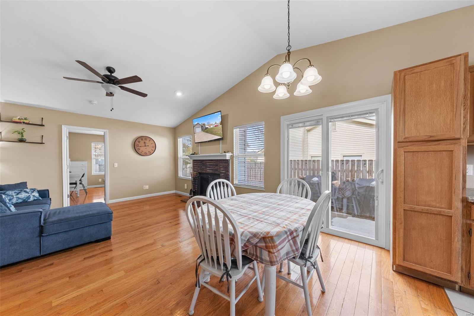 1105 Whitegate Court