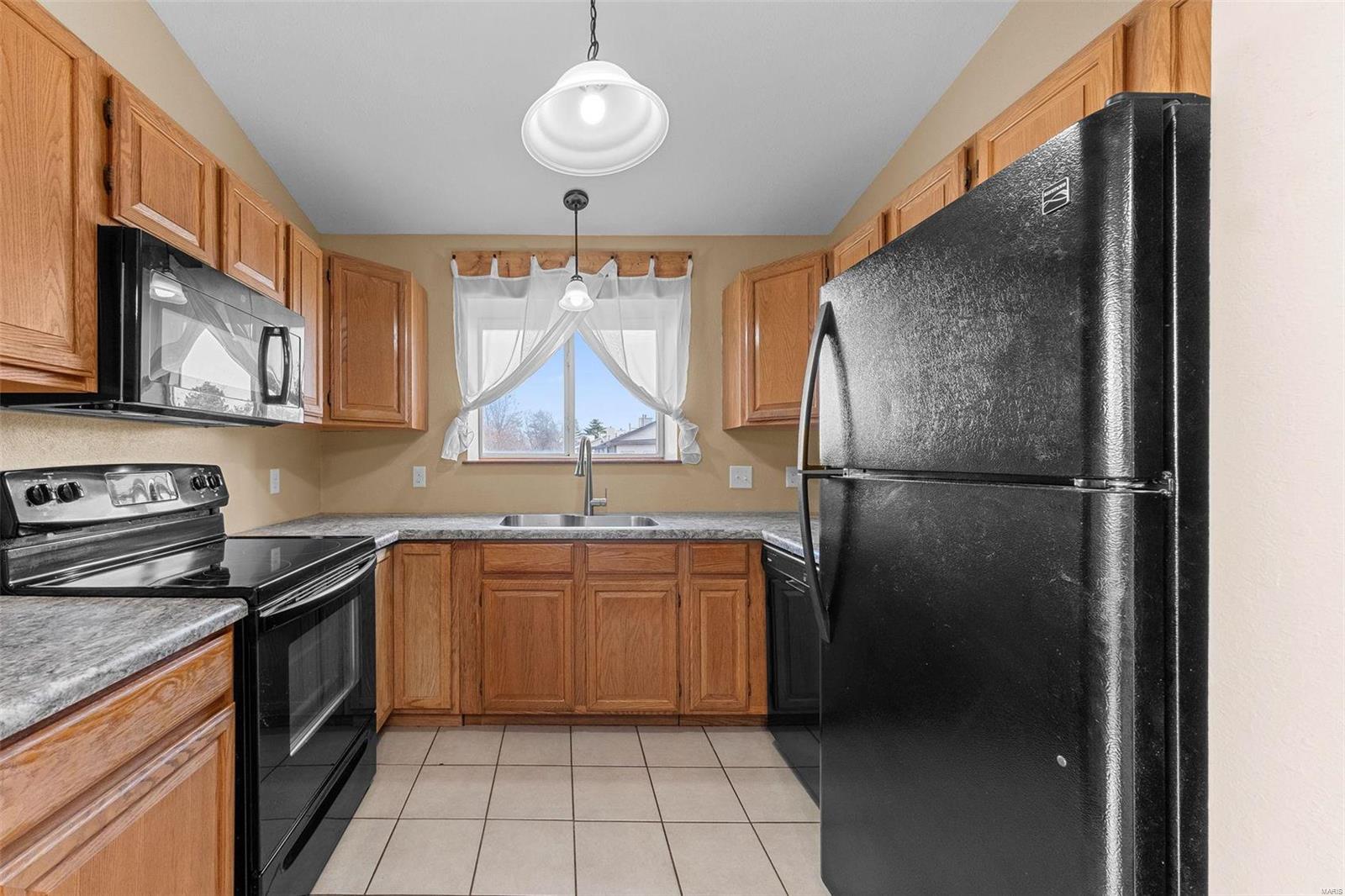 1105 Whitegate Court