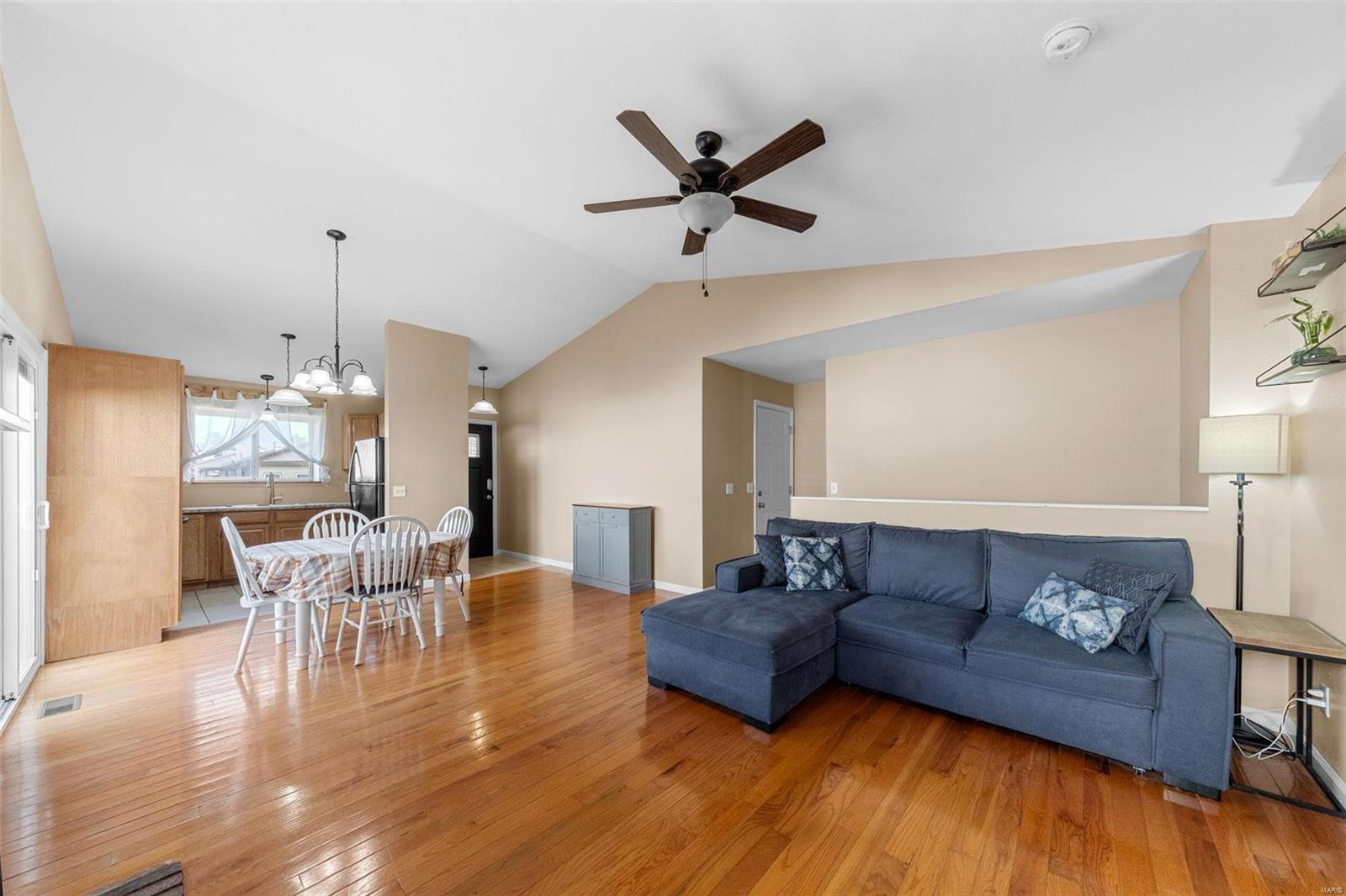 1105 Whitegate Court