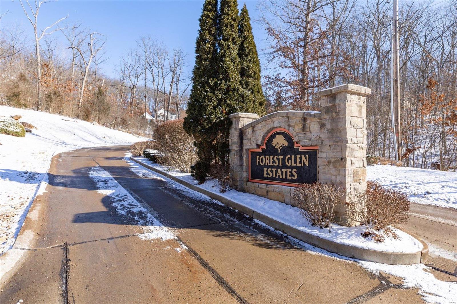 2609 Forest Glen Drive