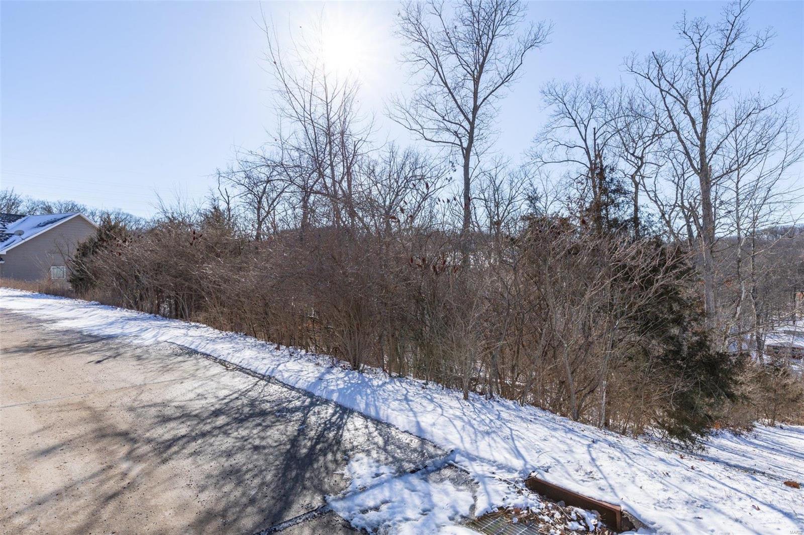 2609 Forest Glen Drive