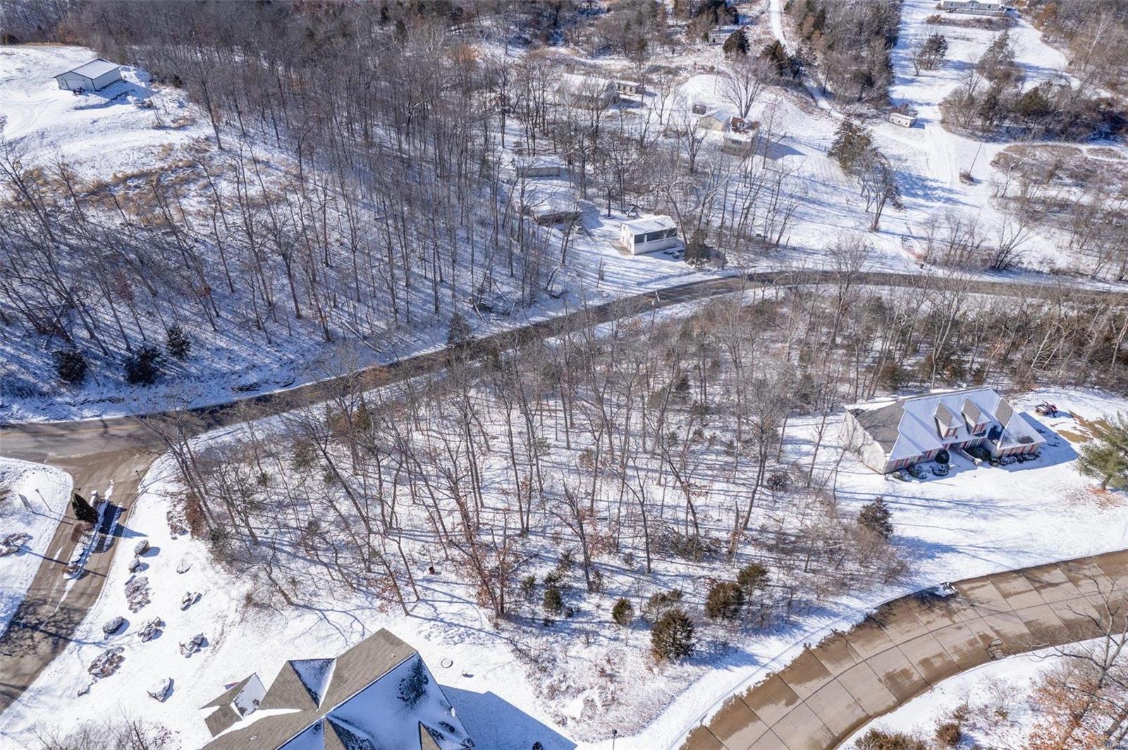 2609 Forest Glen Drive