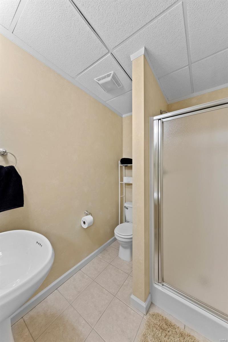 1422 Devonshire County Drive