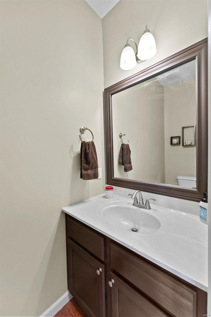 1422 Devonshire County Drive