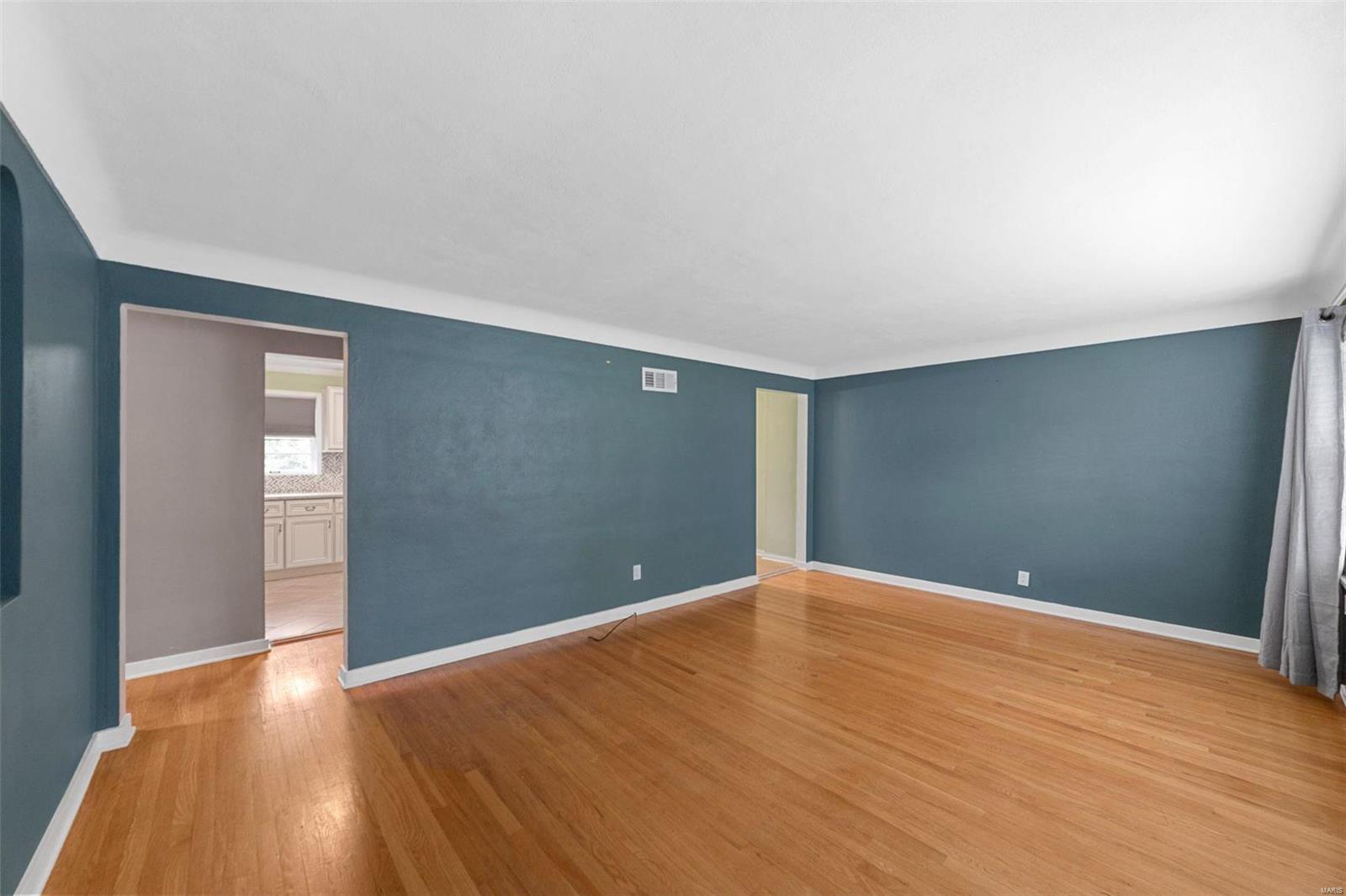 1804 S New Florissant Road