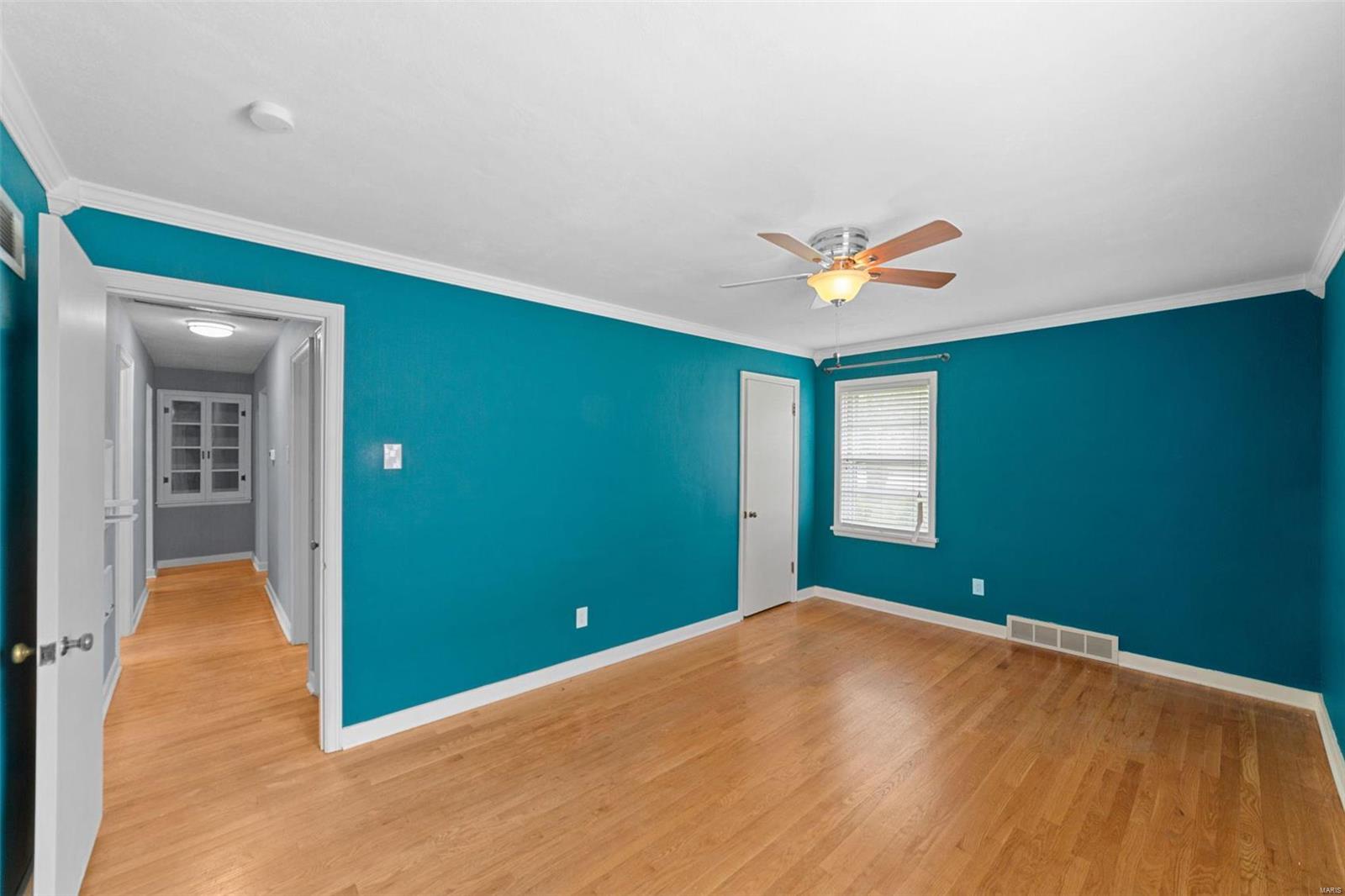 1804 S New Florissant Road