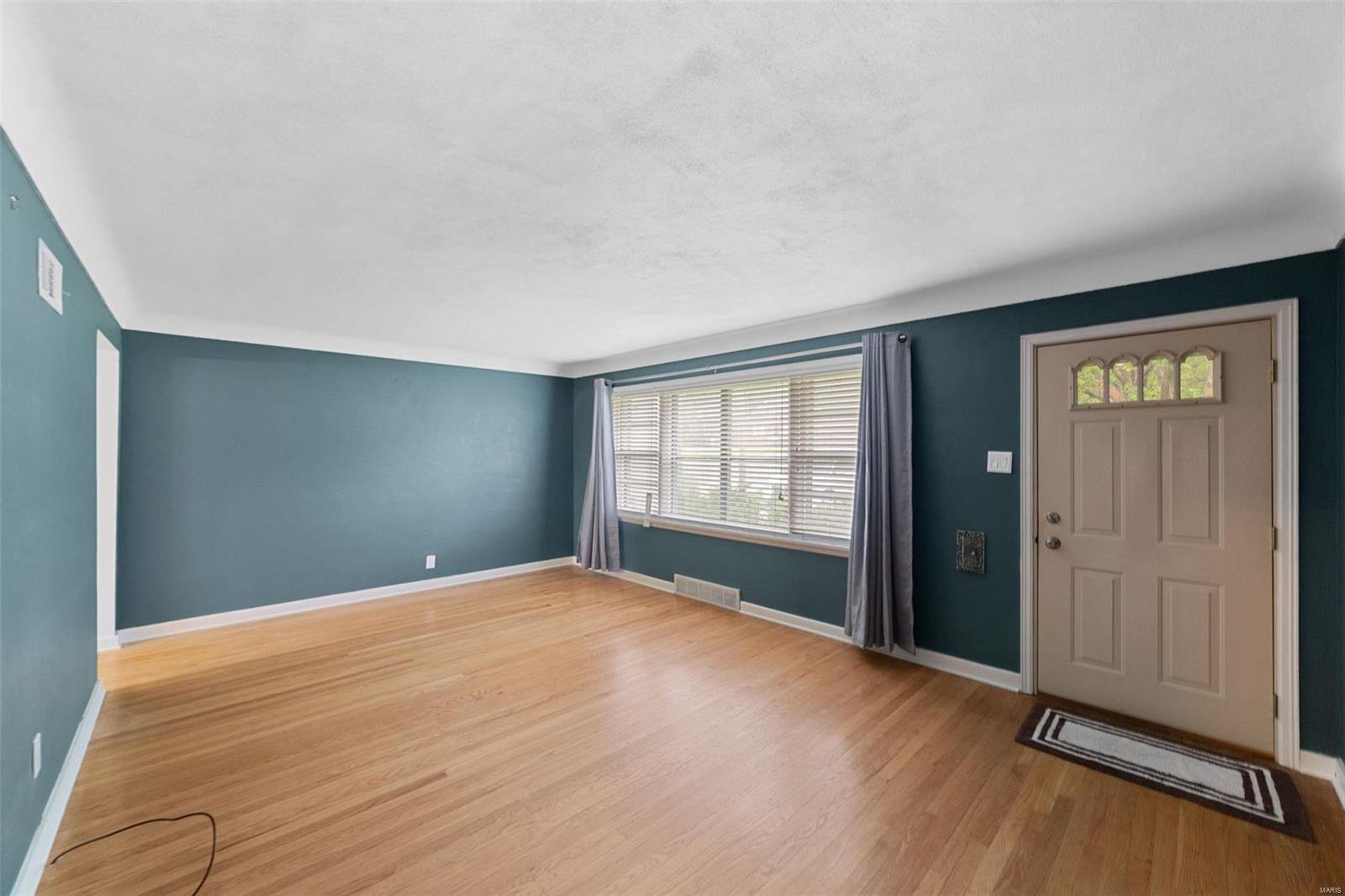 1804 S New Florissant Road