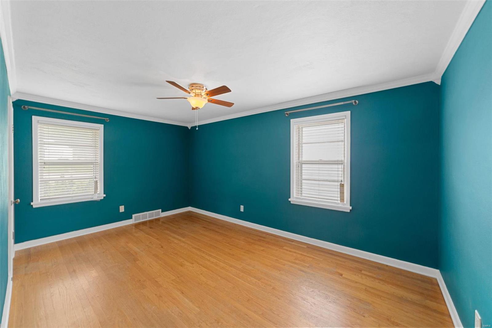 1804 S New Florissant Road