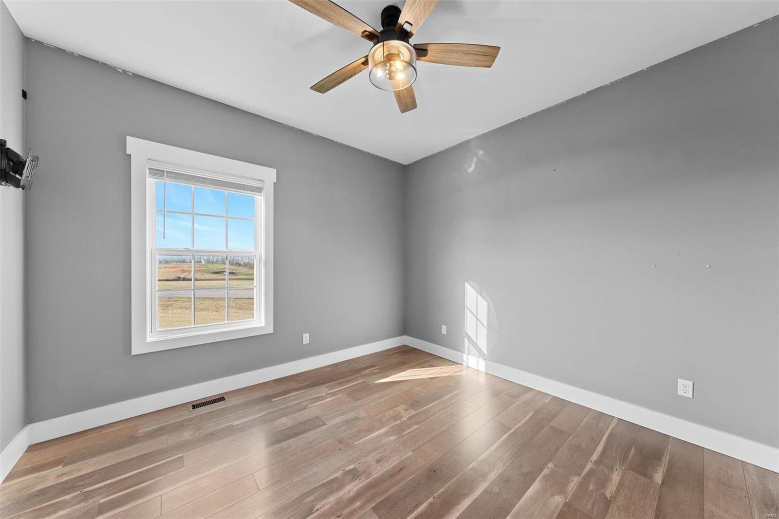 191 Falcon Pointe Drive