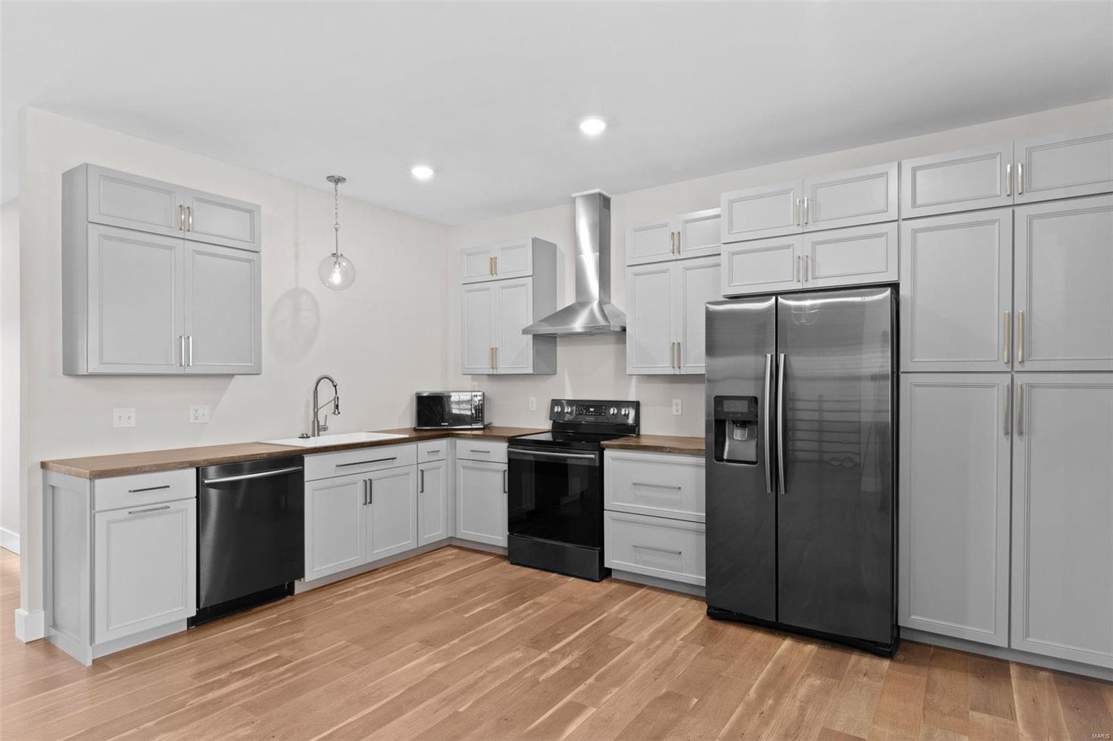 191 Falcon Pointe Drive