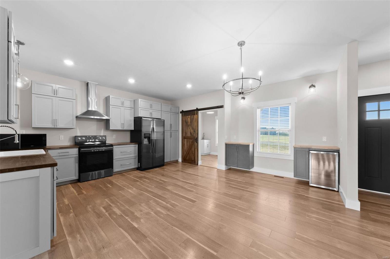 191 Falcon Pointe Drive