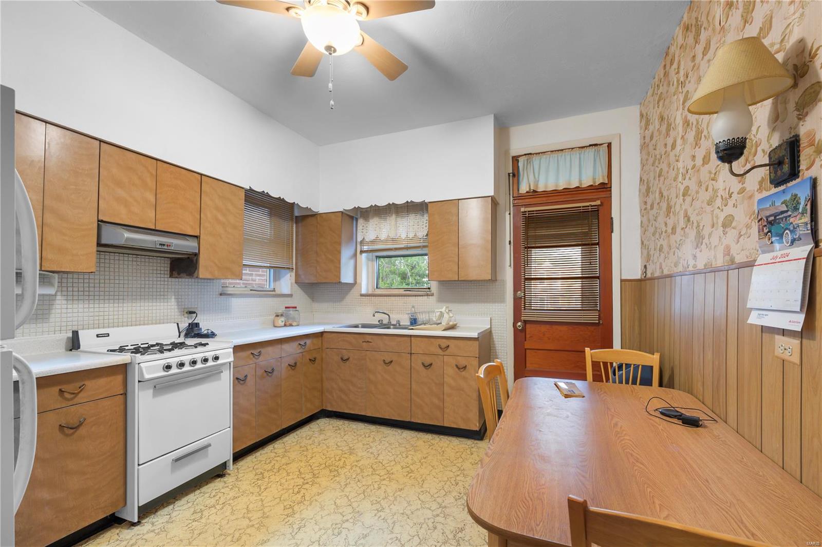 817 Wilmington Avenue