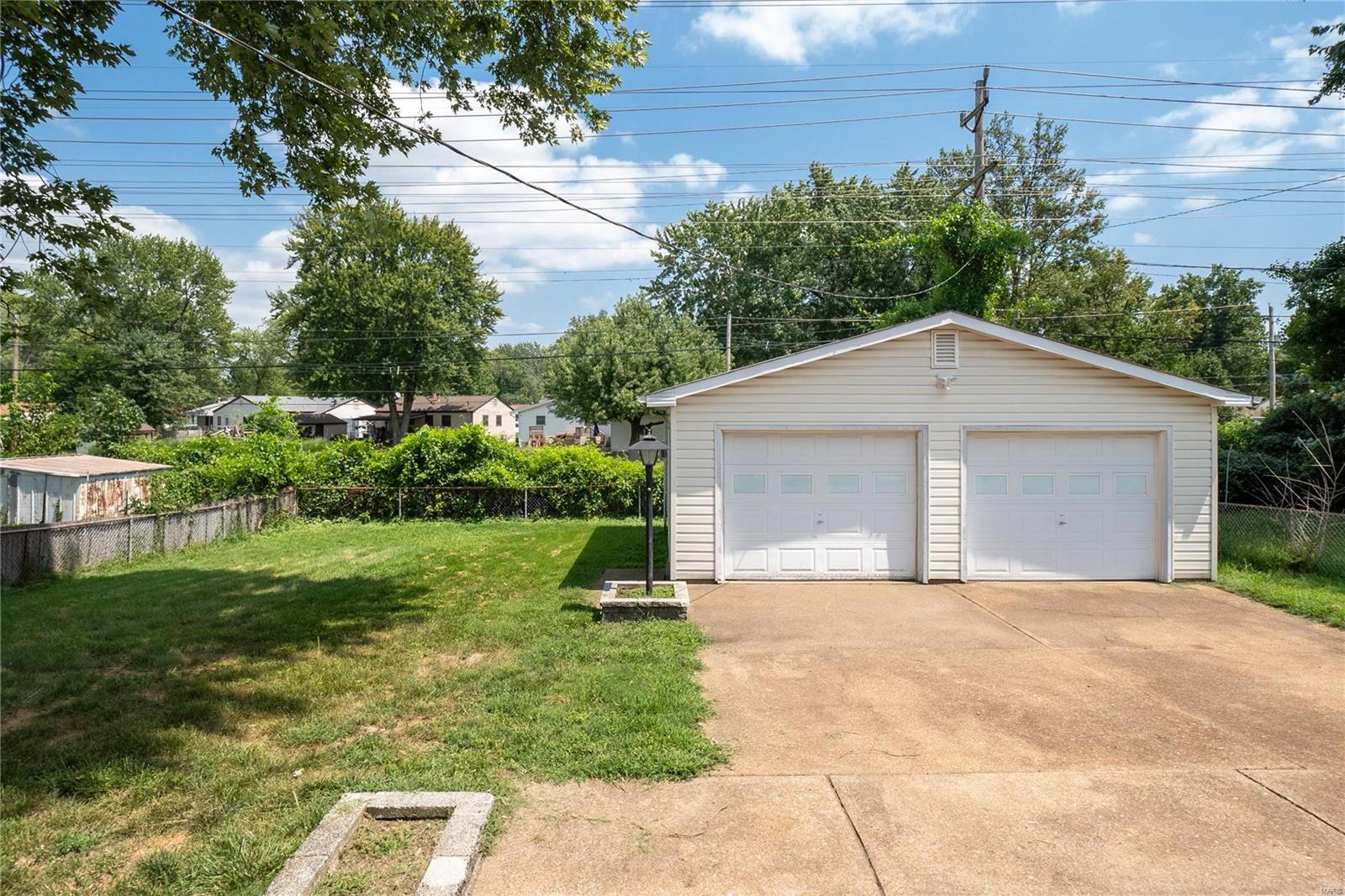 780 Saint Edith Lane