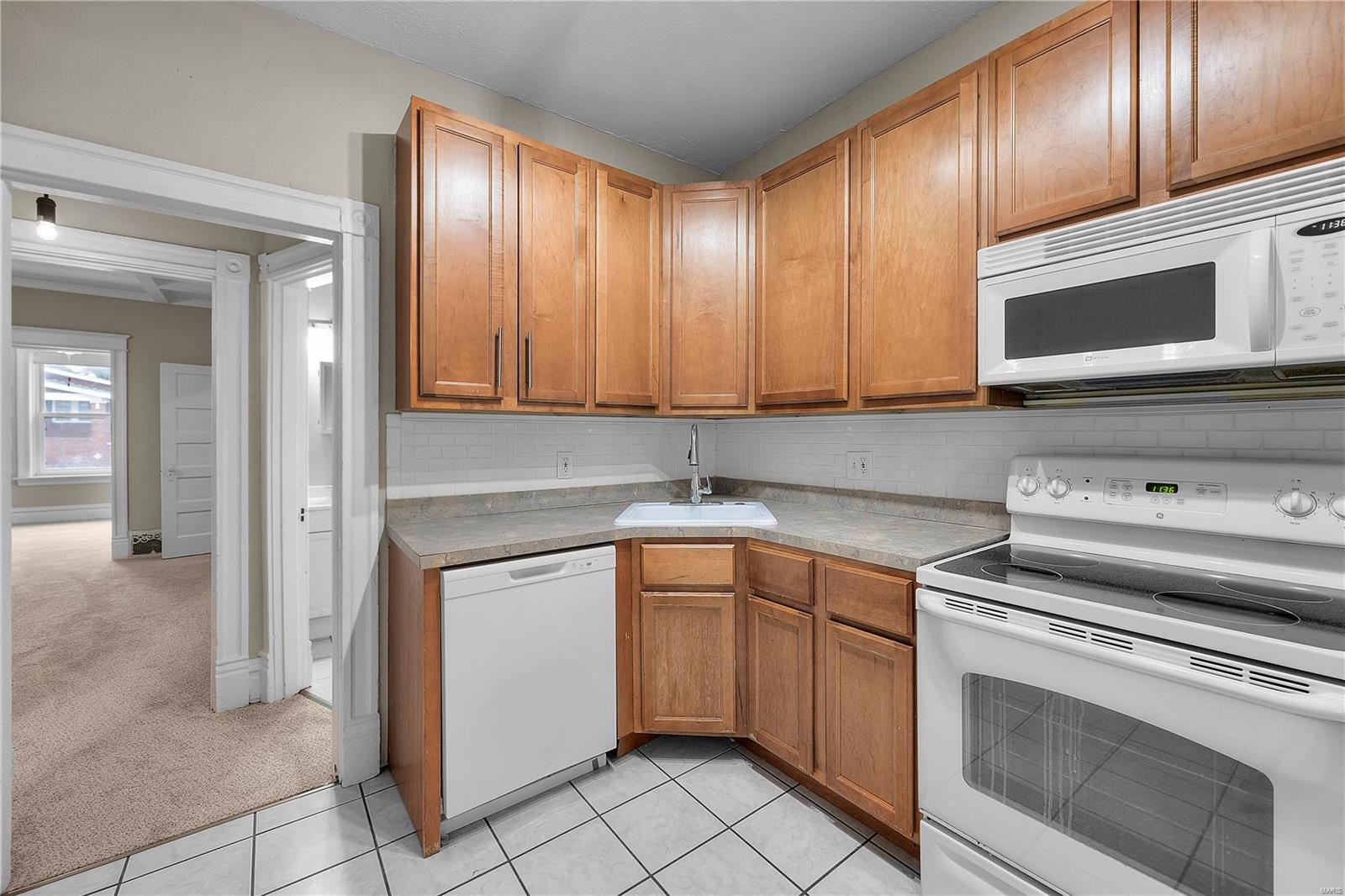 4265 Humphrey Street