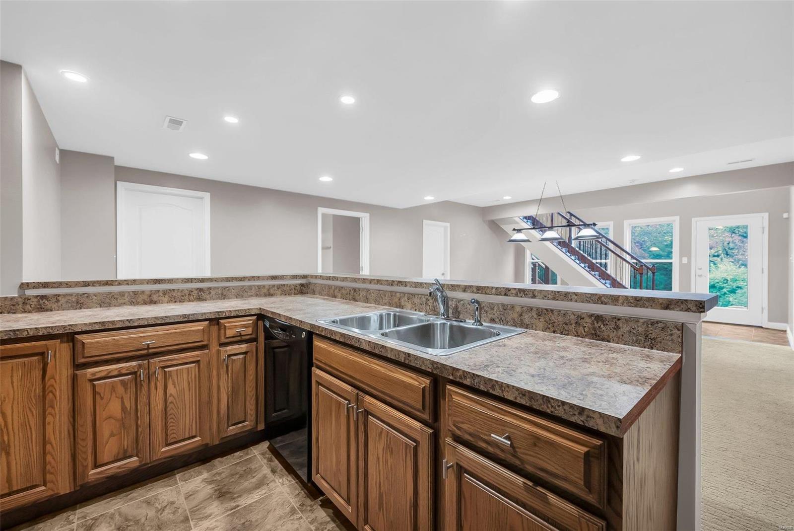 312 Peruque Ridge Court