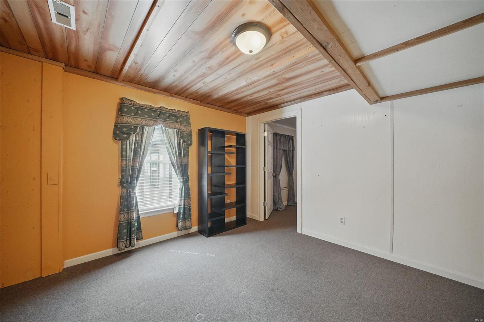 160 Stable Ridge Drive