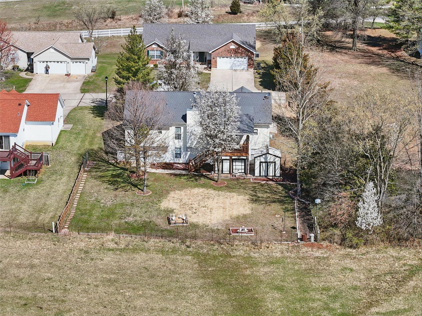 160 Stable Ridge Drive