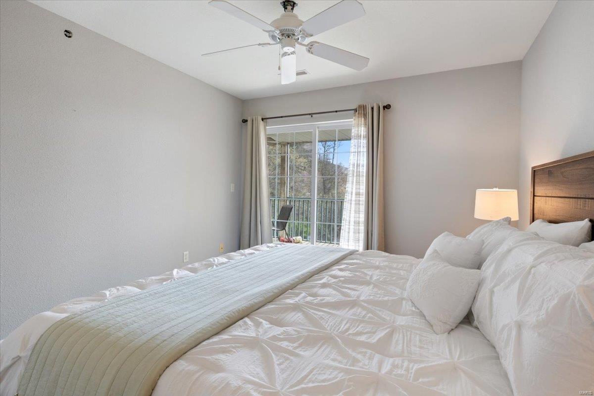 315 Highland Shores Drive Unit: 2C