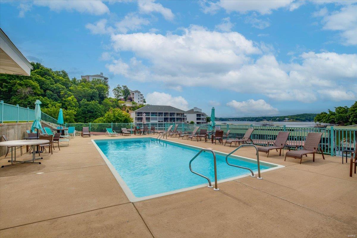 315 Highland Shores Drive Unit: 2C