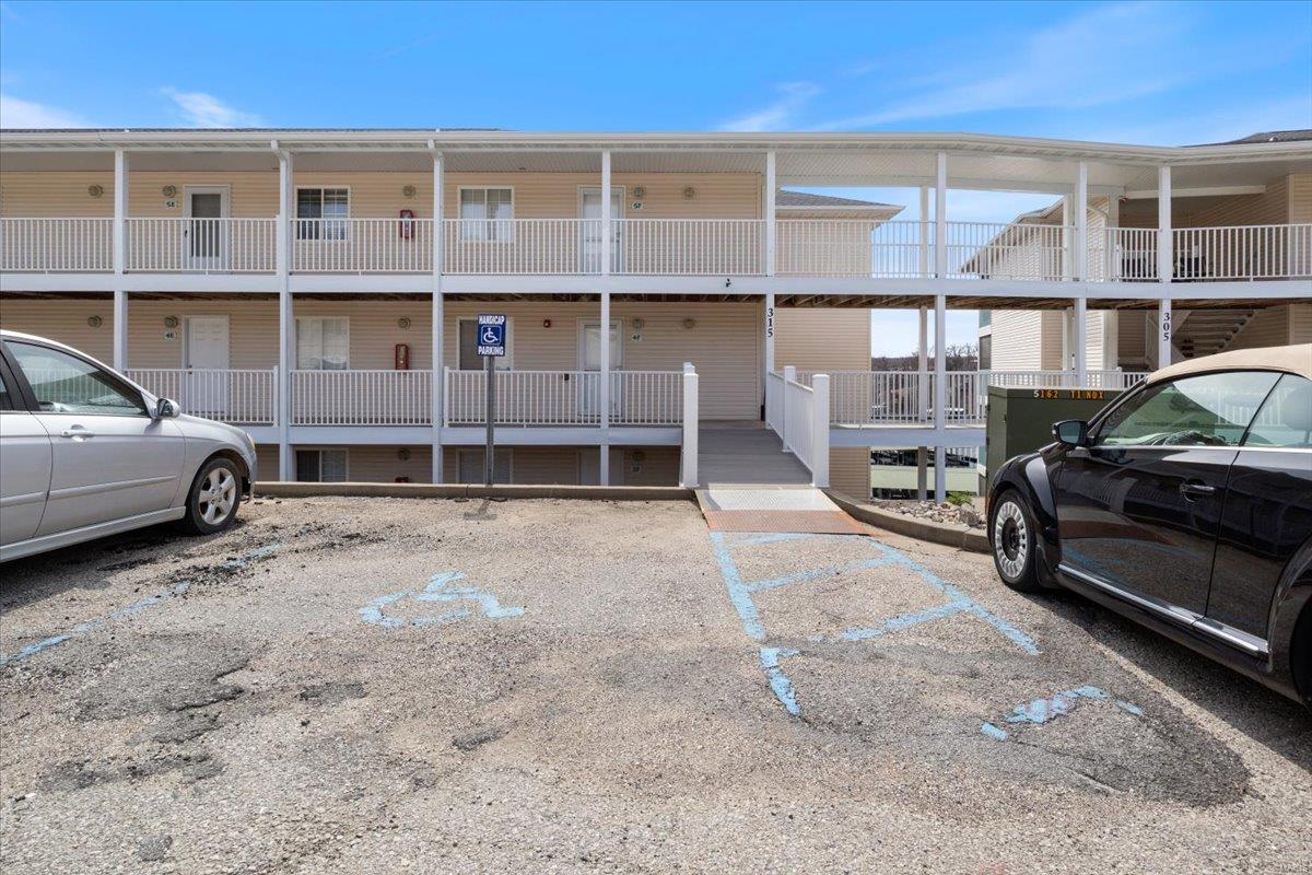 315 Highland Shores Drive Unit: 2C