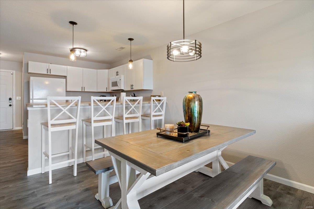 315 Highland Shores Drive Unit: 2C