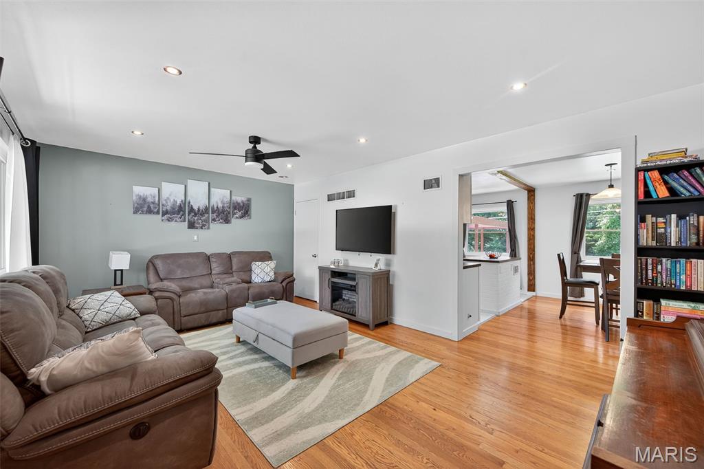 12 Becky Thatcher Drive