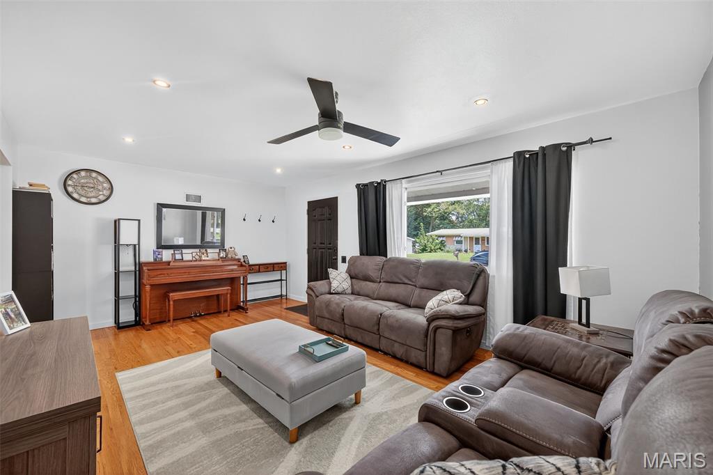 12 Becky Thatcher Drive