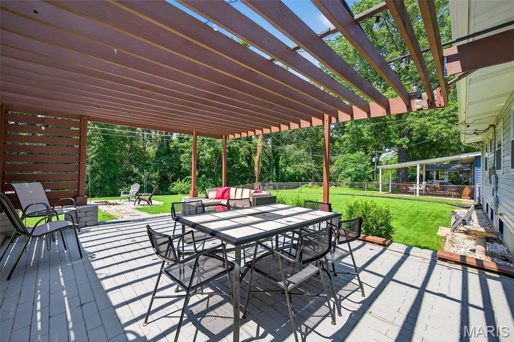 12 Becky Thatcher Drive