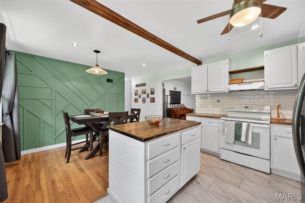 12 Becky Thatcher Drive