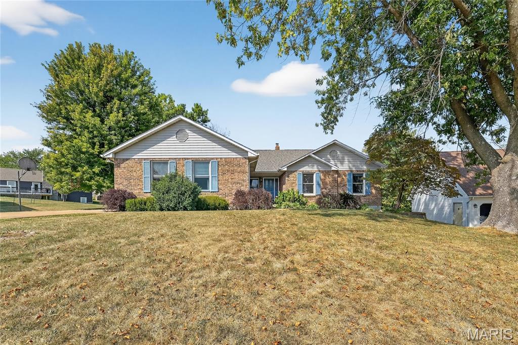 8 Grayson Ridge Drive