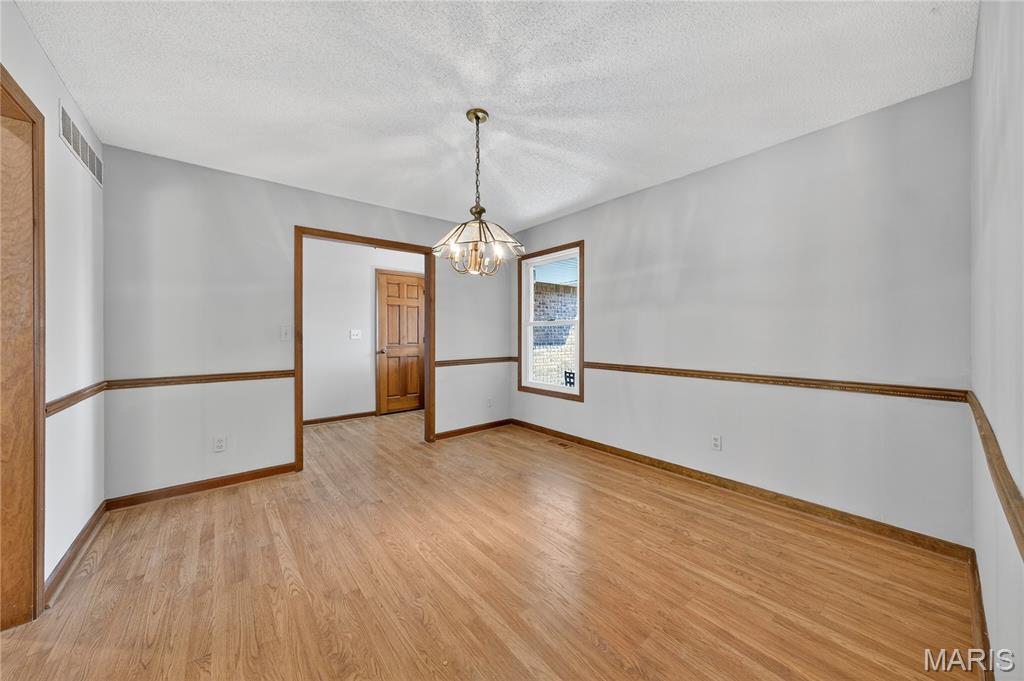 8 Grayson Ridge Drive