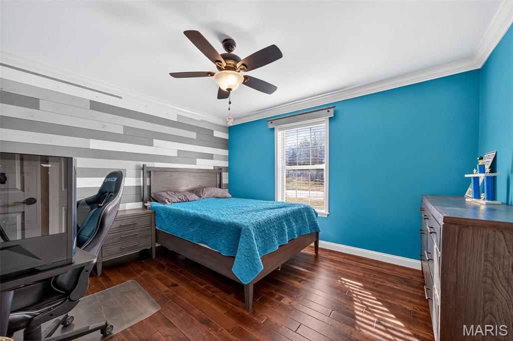 2489 Oak Forest Drive