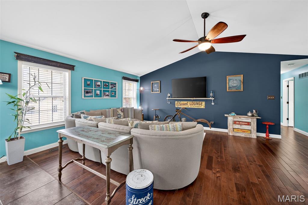 2489 Oak Forest Drive