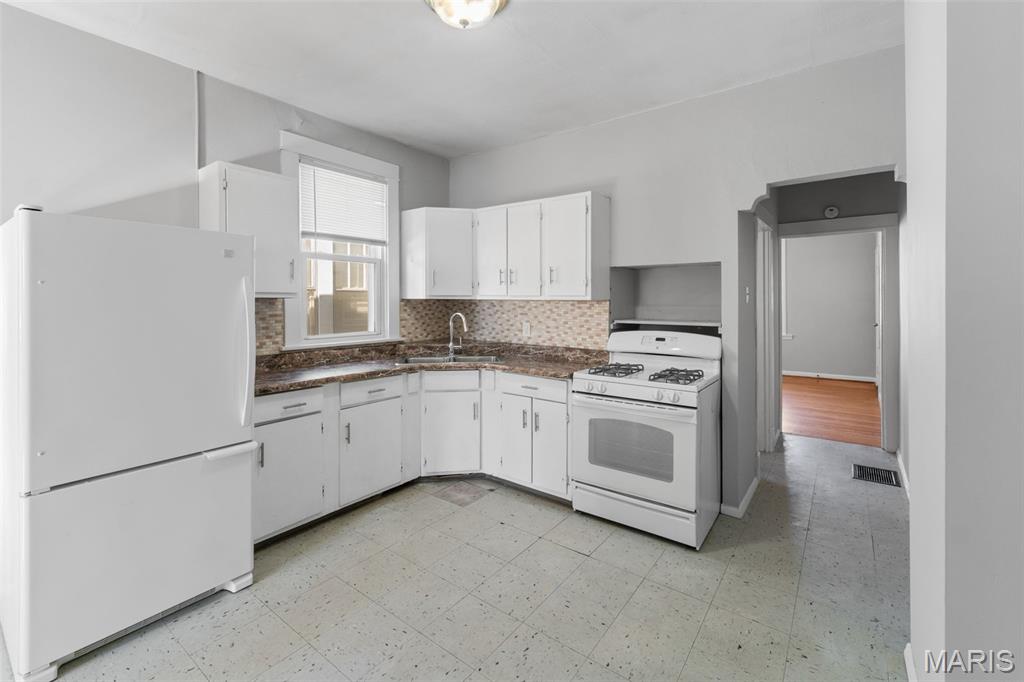 4838 Allemania Street