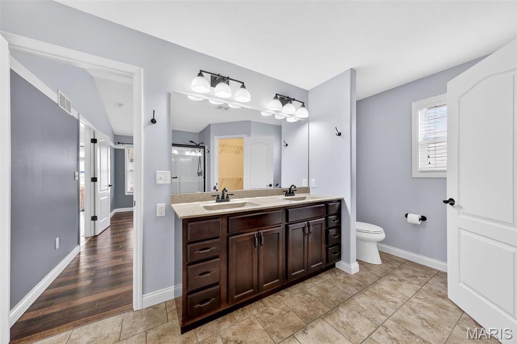 178 Shadow Pointe Drive