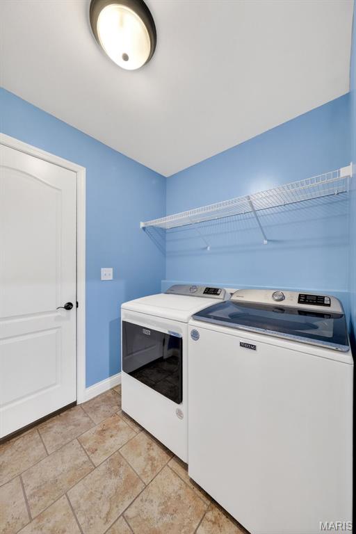 178 Shadow Pointe Drive