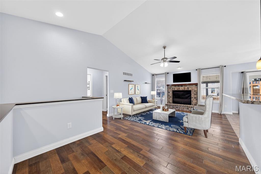 178 Shadow Pointe Drive