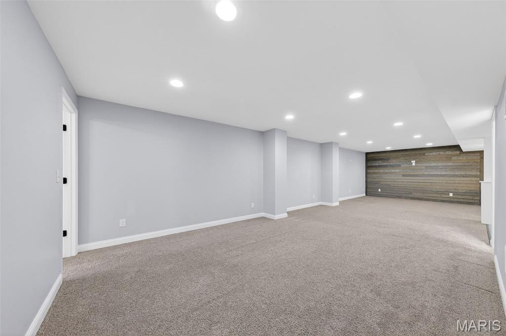 178 Shadow Pointe Drive