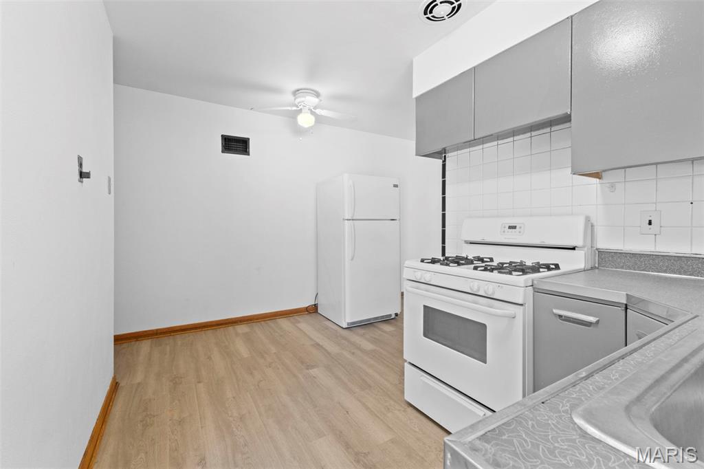 6048 Southwest Avenue