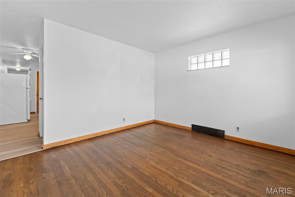 6048 Southwest Avenue