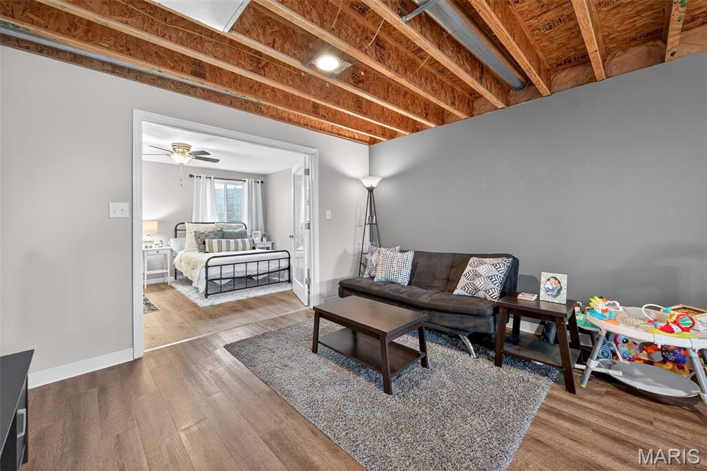 1006 Sweet River Drive