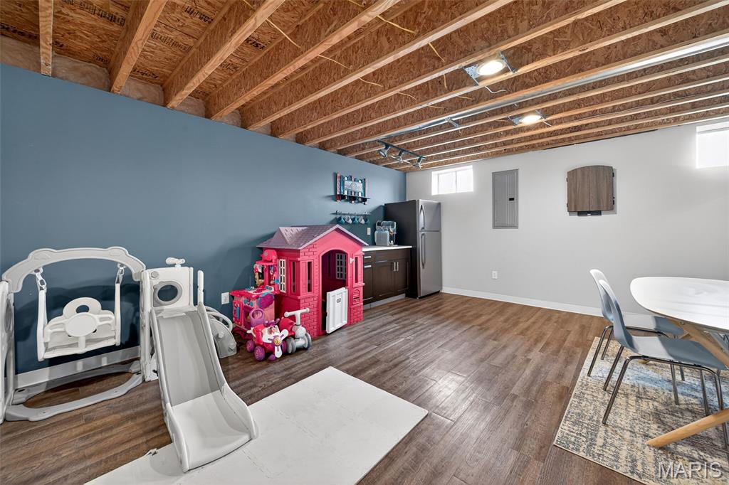 1006 Sweet River Drive