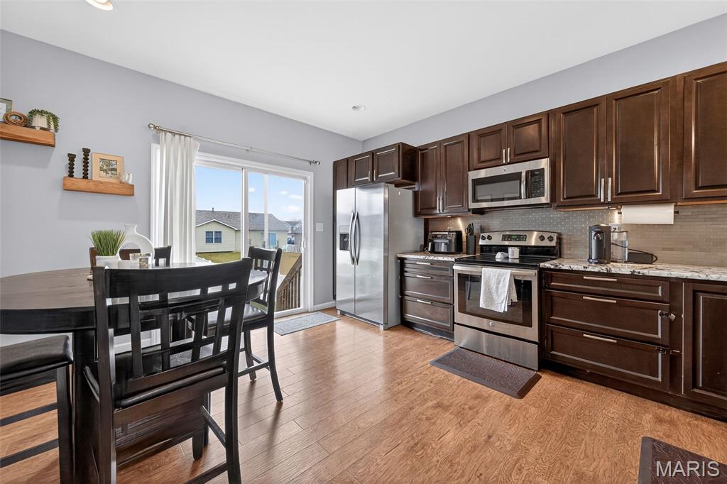 1006 Sweet River Drive